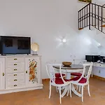 Διαμέρισμα Solar Do Monte 4 *