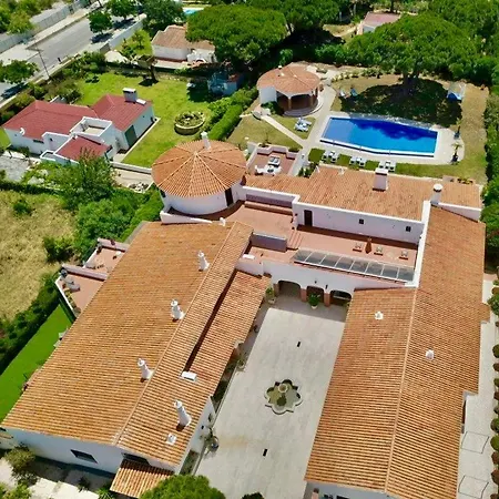 Solar Do Monte 4 アルブフェイラ